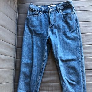 Levi’s mom Jeans
